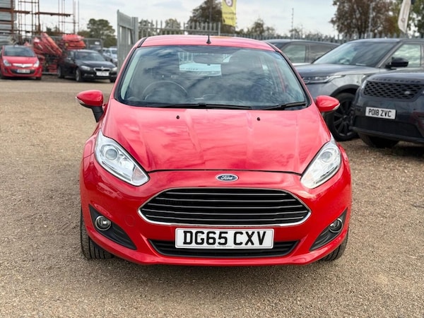 Used Ford Fiesta 2015 for sale - 76147657: Photo 2