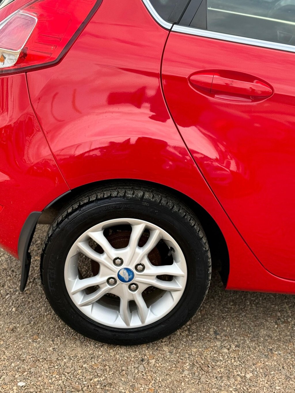 Used Ford Fiesta 2015 for sale - 76147657: Photo 32