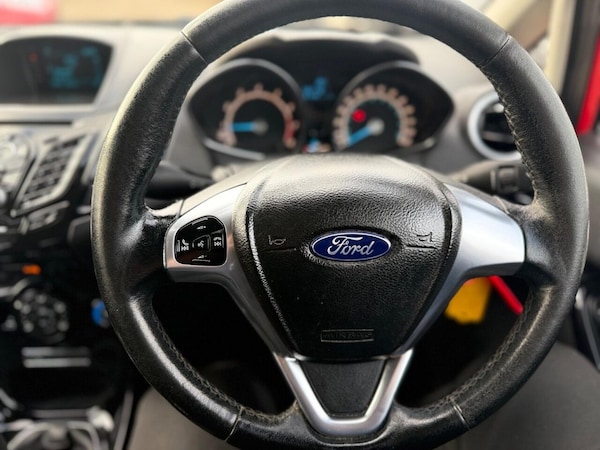 Used Ford Fiesta 2015 for sale - 76147657: Photo 40
