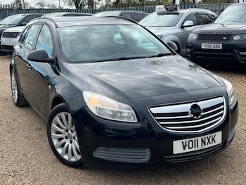 Vauxhall - Insignia