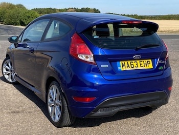 Used Ford Fiesta 2013 for sale - 79530840: Photo