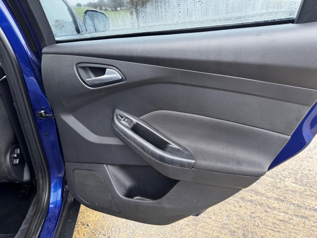 Used Ford Focus 2015 for sale - 77480163: Photo 38