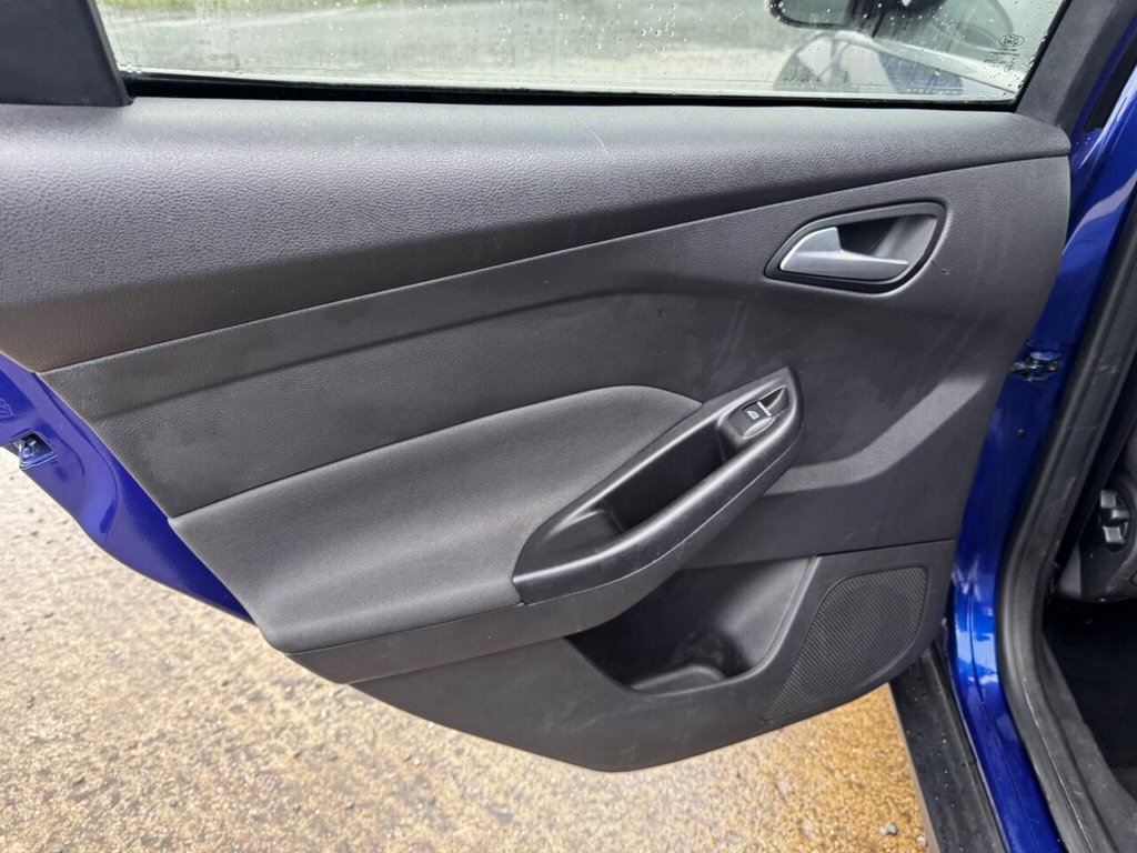 Used Ford Focus 2015 for sale - 77480163: Photo 43