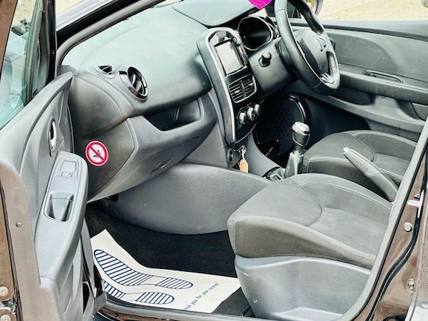 Used Renault Clio 2017 for sale - 75473512: Photo 30