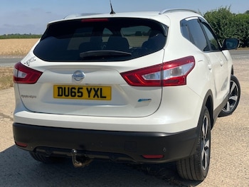 Used Nissan Qashqai 2015 for sale - 78377312: Photo