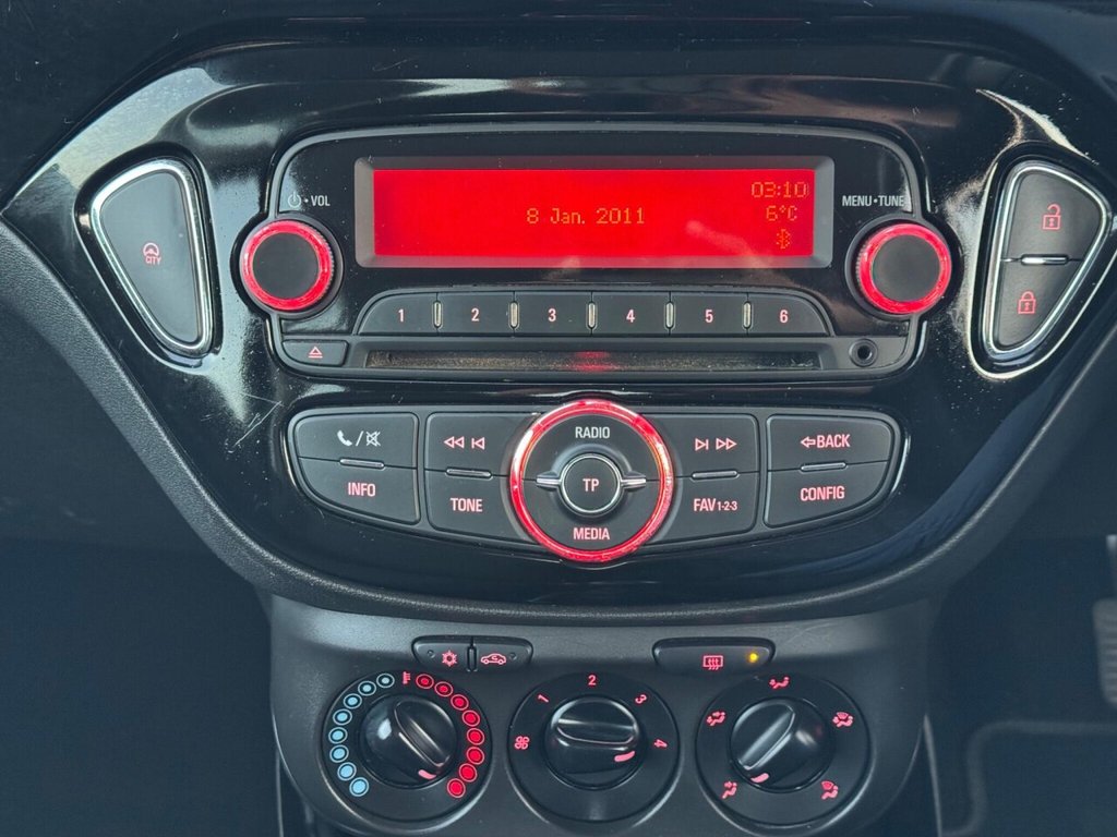 Used Vauxhall ADAM 2016 for sale - 76632249: Photo 40