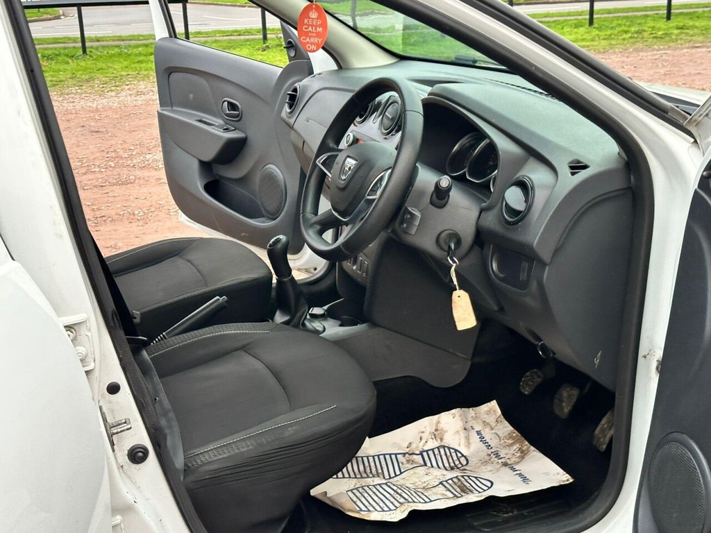 Used Dacia Sandero 2017 for sale - 76768709: Photo 14