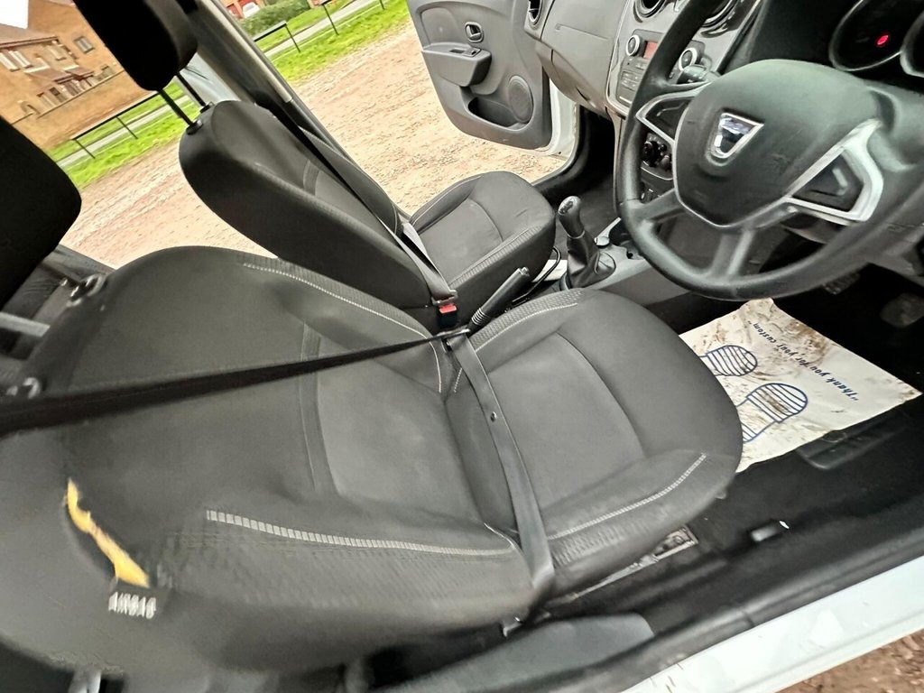 Used Dacia Sandero 2017 for sale - 76768709: Photo 16