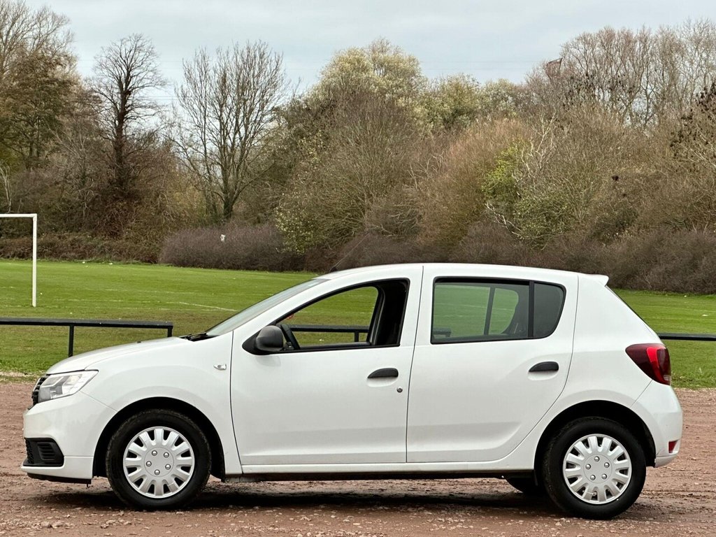 Used Dacia Sandero 2017 for sale - 76768709: Photo 8