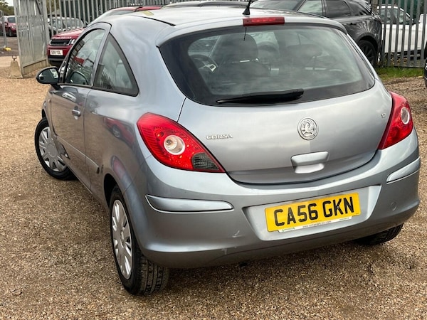 Used Vauxhall Corsa 2007 for sale - 76172875: Photo 4