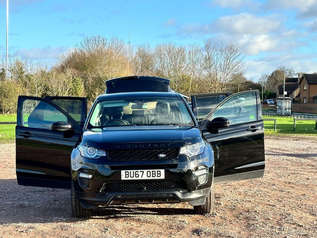 Used Land Rover Discovery Sport 2017 for sale - 76768509: Photo 5