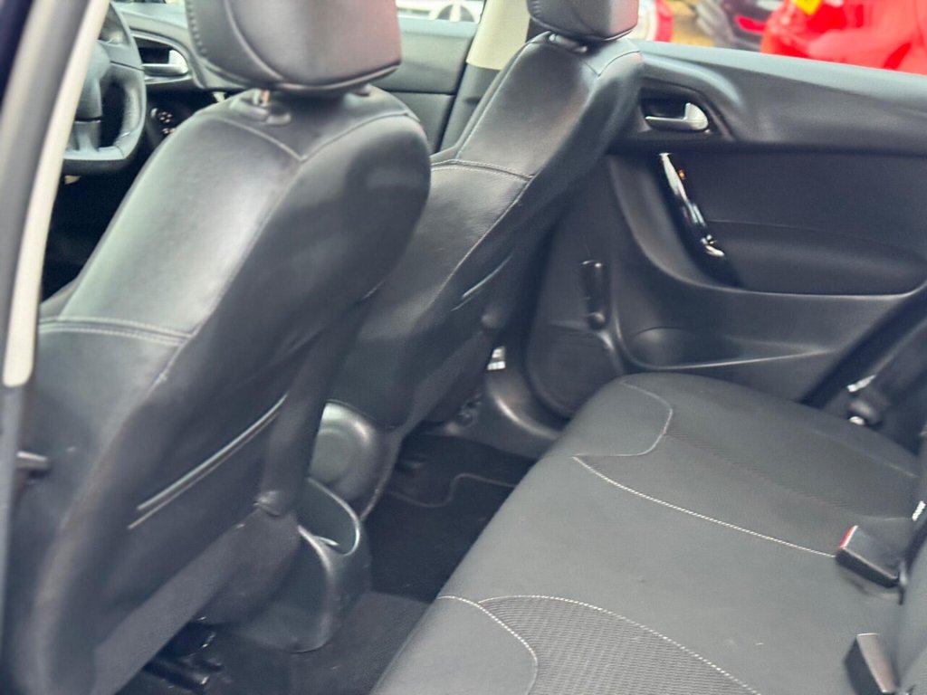 Used Citroen C3 2013 for sale - 76986330: Photo 24