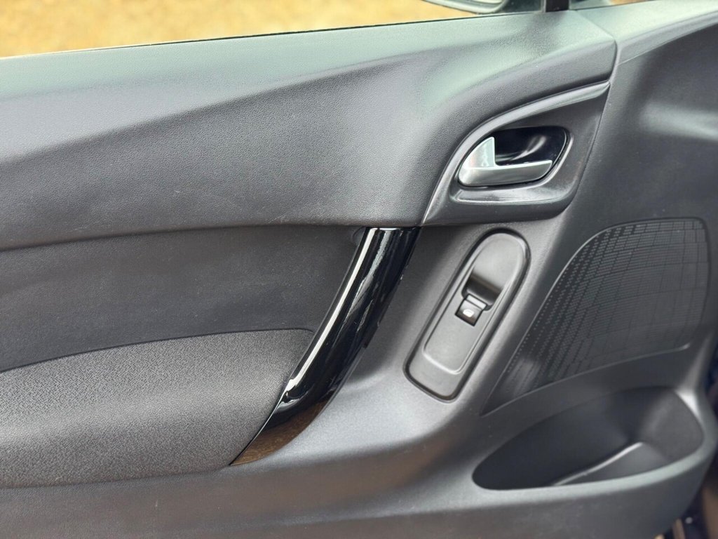 Used Citroen C3 2013 for sale - 76986330: Photo 34