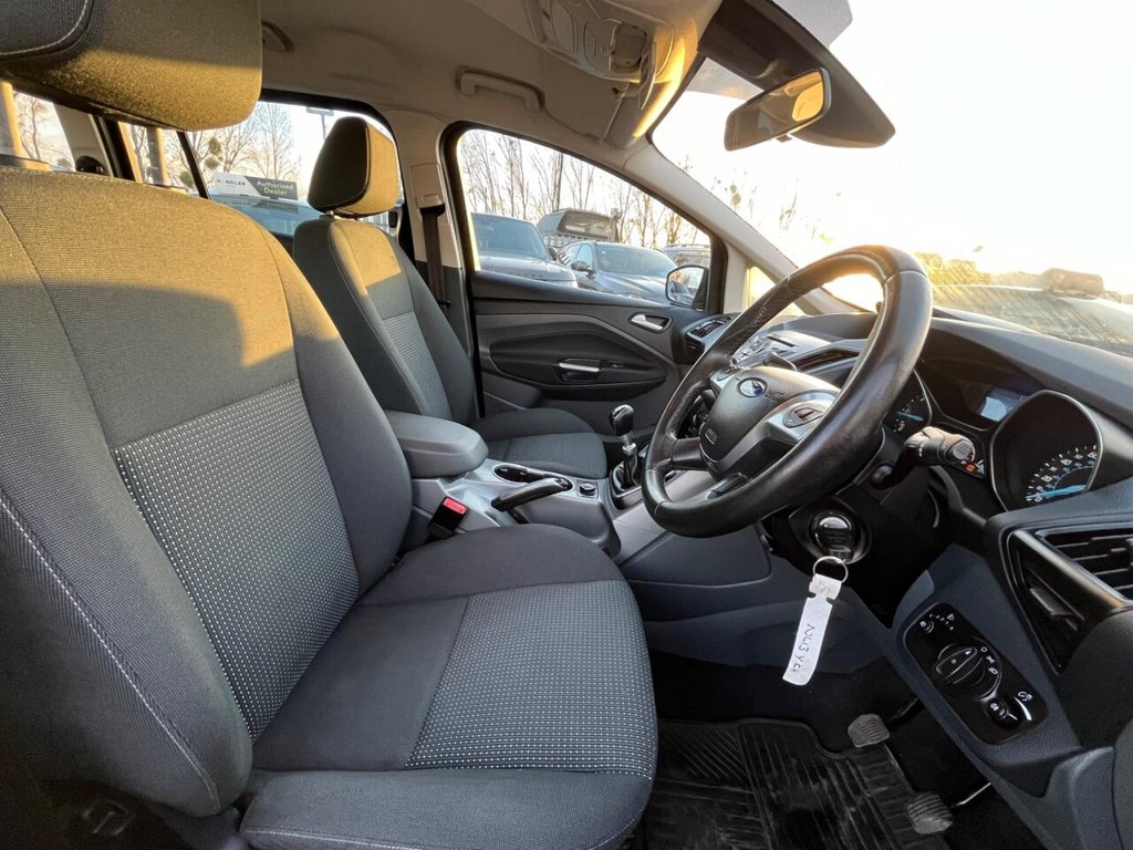 Used Ford Grand C-Max 2013 for sale - 77037887: Photo 7
