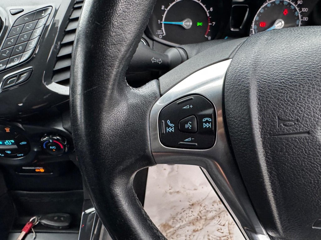Used Ford Ecosport 2015 for sale - 77685386: Photo 40
