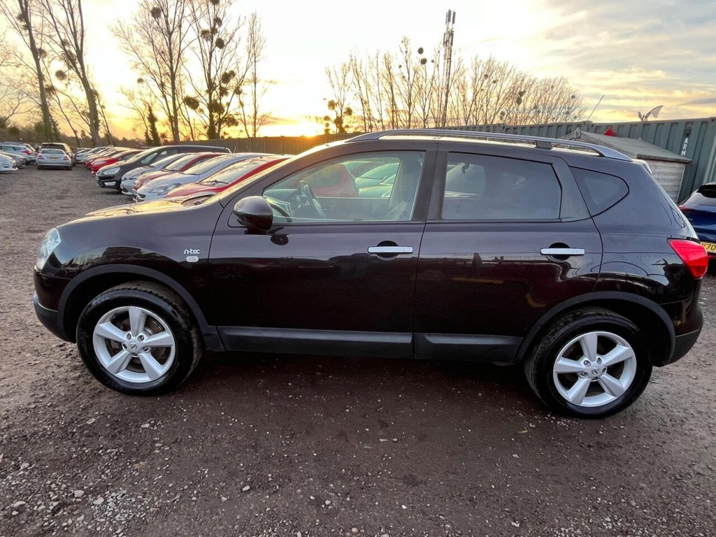 Used Nissan Qashqai 2010 for sale - 76950543: Photo 10