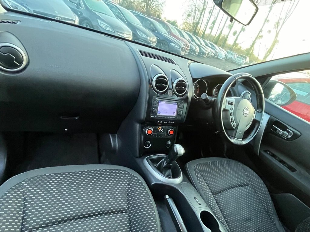 Used Nissan Qashqai 2010 for sale - 76950543: Photo 18