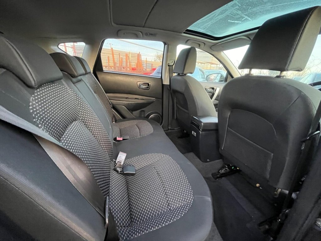 Used Nissan Qashqai 2010 for sale - 76950543: Photo 22