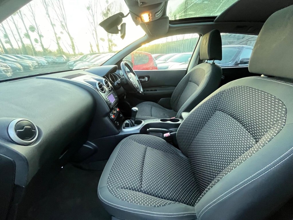 Used Nissan Qashqai 2010 for sale - 76950543: Photo 34
