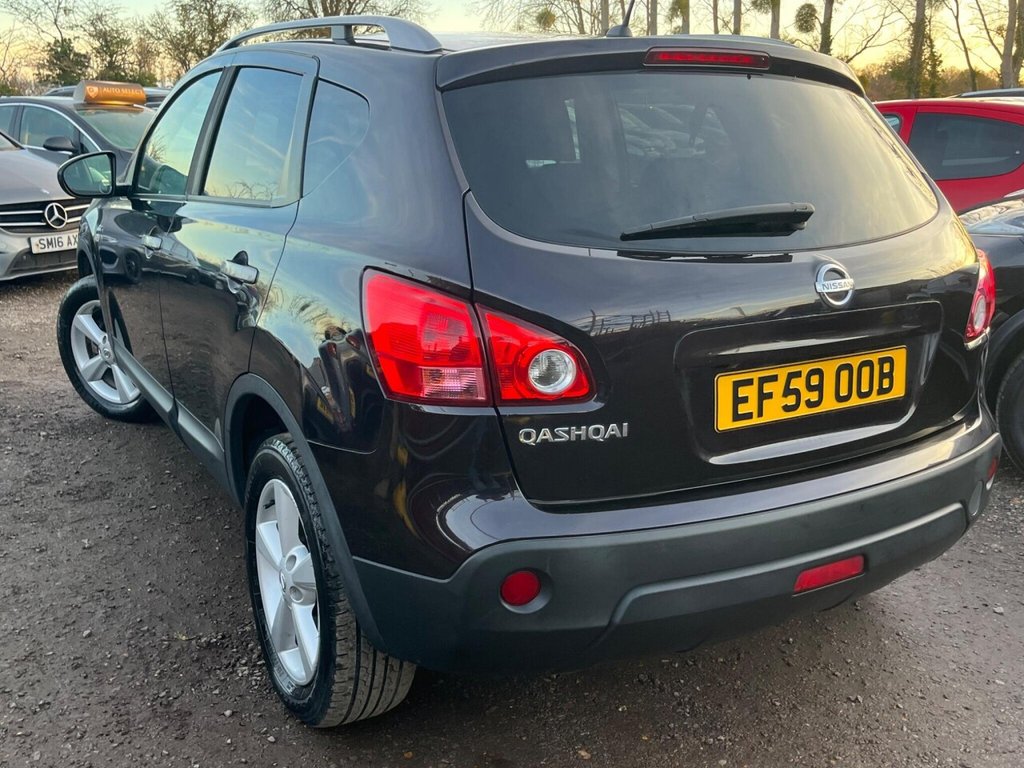 Used Nissan Qashqai 2010 for sale - 76950543: Photo 4