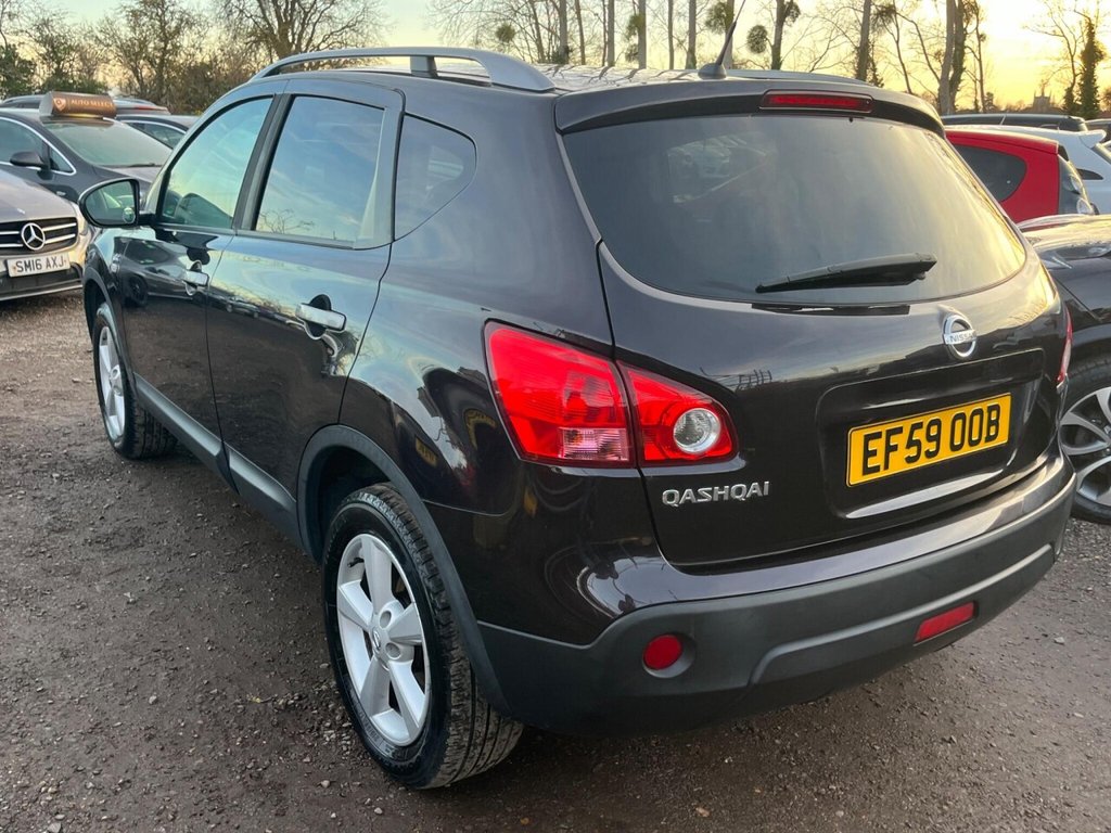 Used Nissan Qashqai 2010 for sale - 76950543: Photo 9