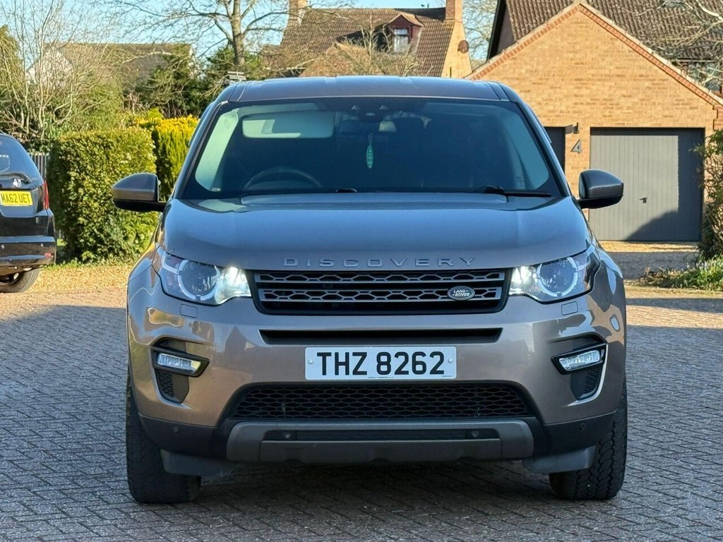 Used Land Rover Discovery Sport 2015 for sale - 77971556: Photo 2