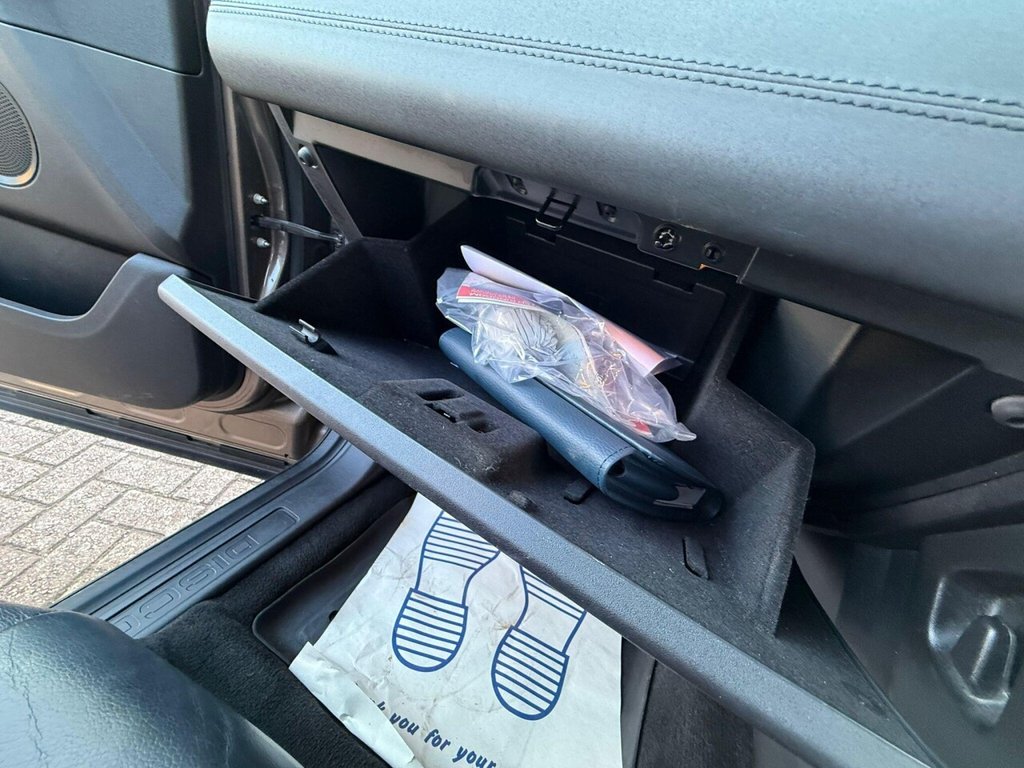 Used Land Rover Discovery Sport 2015 for sale - 77971556: Photo 37