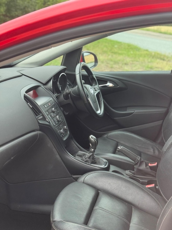 Used Vauxhall Astra 2015 for sale - 75416598: Photo 17