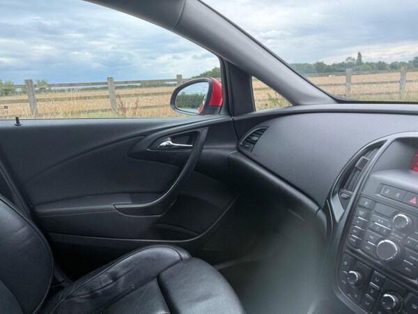 Used Vauxhall Astra 2015 for sale - 75416598: Photo 22