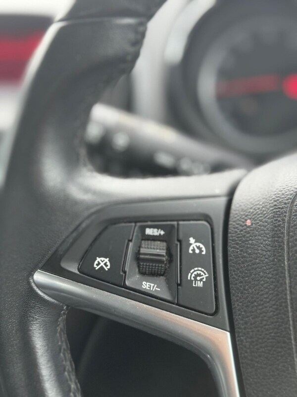 Used Vauxhall Astra 2015 for sale - 75416598: Photo 34