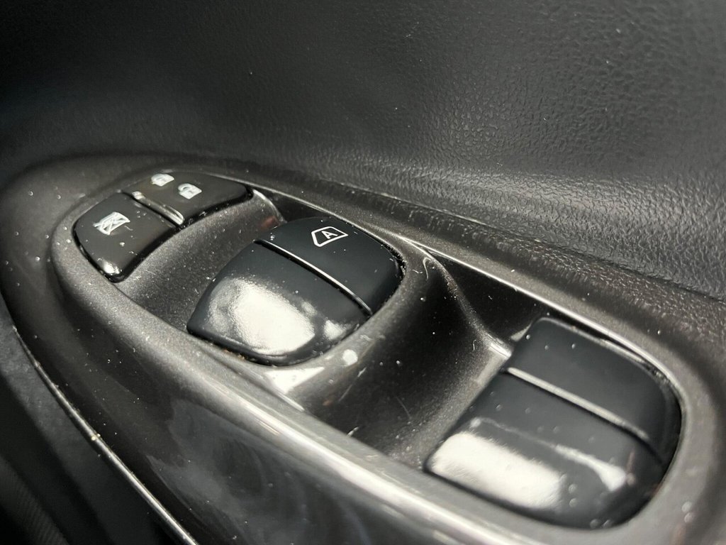 Used Nissan Juke 2016 for sale - 77477725: Photo 28