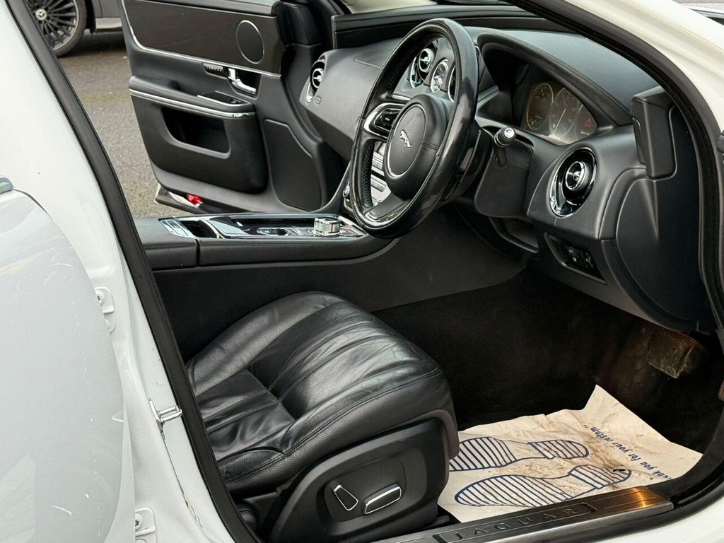 Used Jaguar XJ 2013 for sale - 77499221: Photo 14