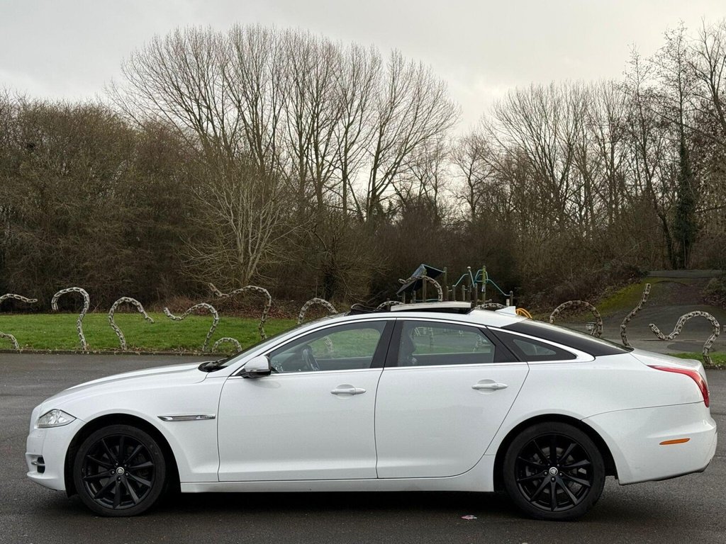 Used Jaguar XJ 2013 for sale - 77499221: Photo 4