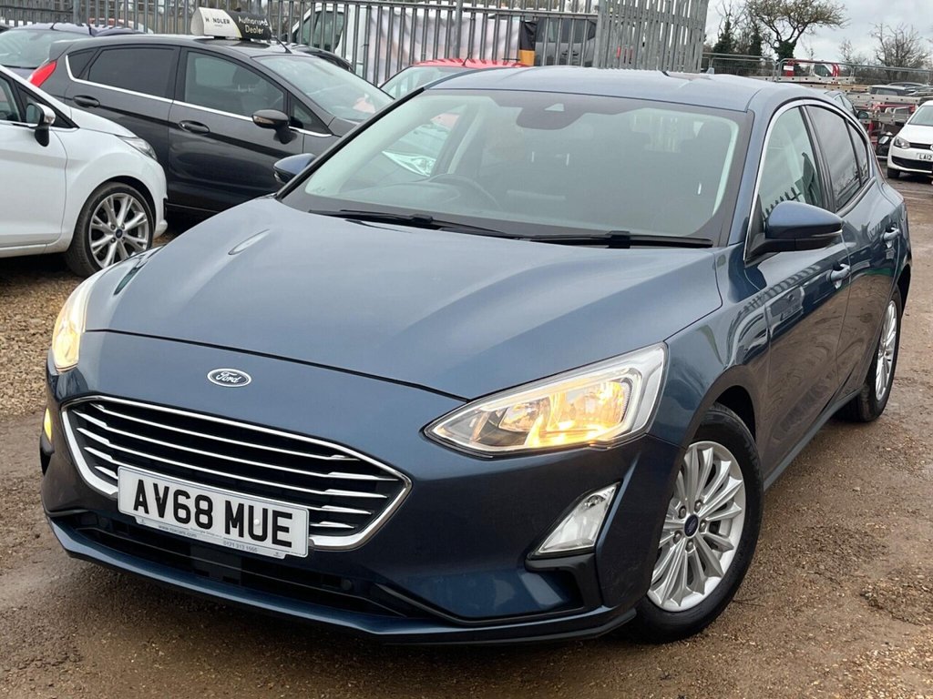 Used Ford Focus 2018 for sale - 77539690: Photo 3