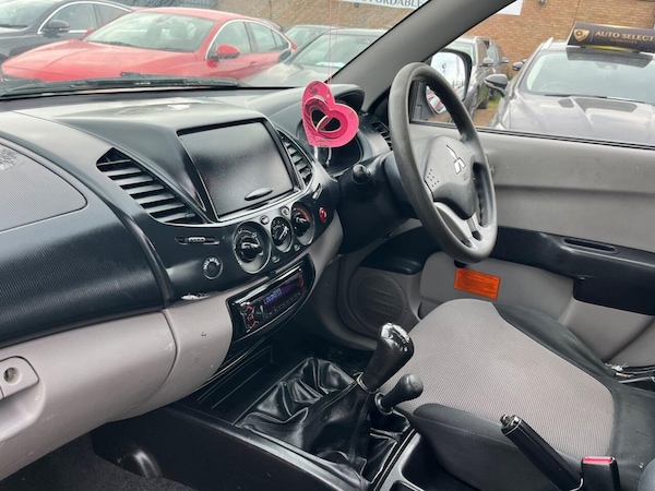 Used Mitsubishi L200 2013 for sale - 75136354: Photo 16