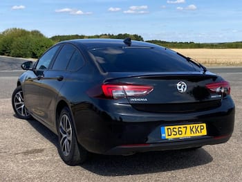 Used Vauxhall Insignia 2017 for sale - 79598465: Photo