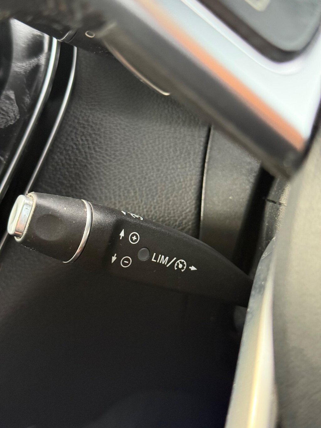 Used Mercedes-Benz GLC 2017 for sale - 76482409: Photo 29