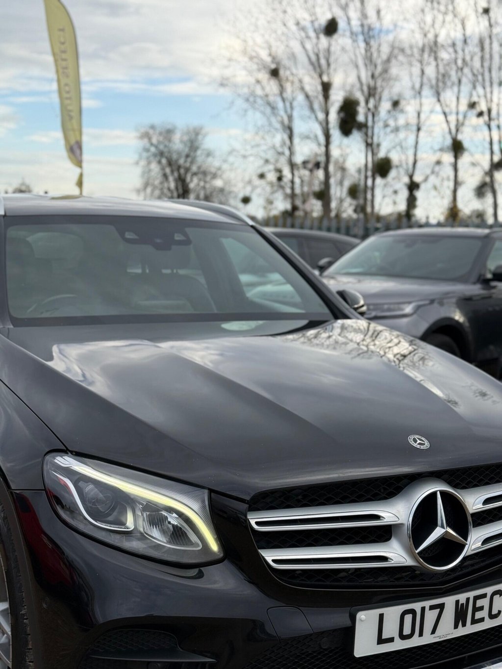 Used Mercedes-Benz GLC 2017 for sale - 76482409: Photo 3