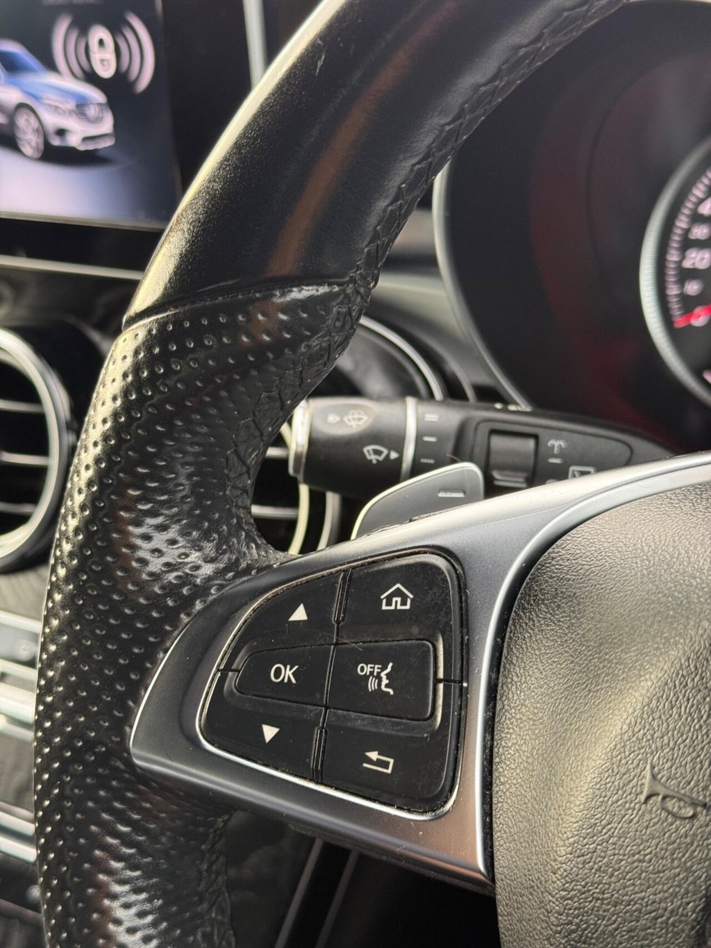 Used Mercedes-Benz GLC 2017 for sale - 76482409: Photo 30