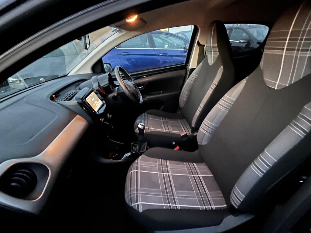 Used Peugeot 108 2016 for sale - 76539645: Photo 12