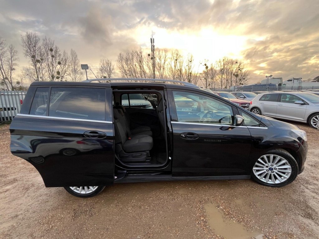 Used Ford Grand C-Max 2016 for sale - 77307332: Photo 17