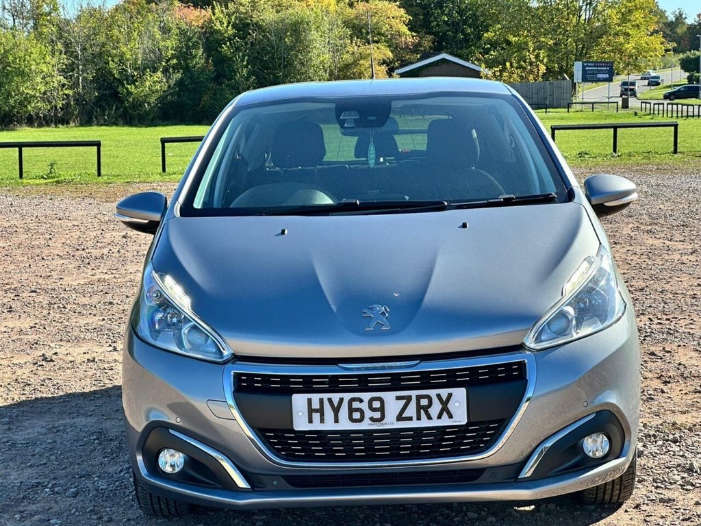 Used Peugeot 208 2019 for sale - 77668877: Photo 2
