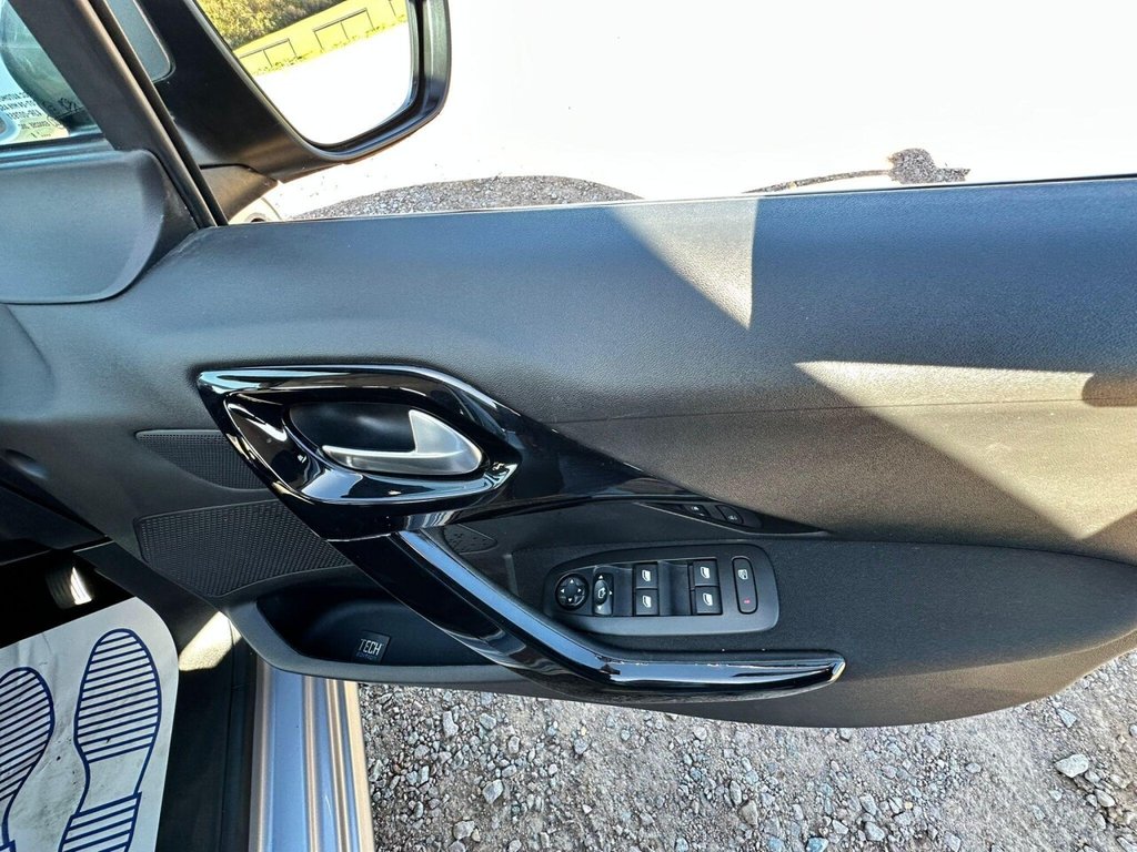 Used Peugeot 208 2019 for sale - 77668877: Photo 23