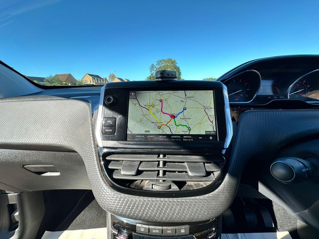 Used Peugeot 208 2019 for sale - 77668877: Photo 24