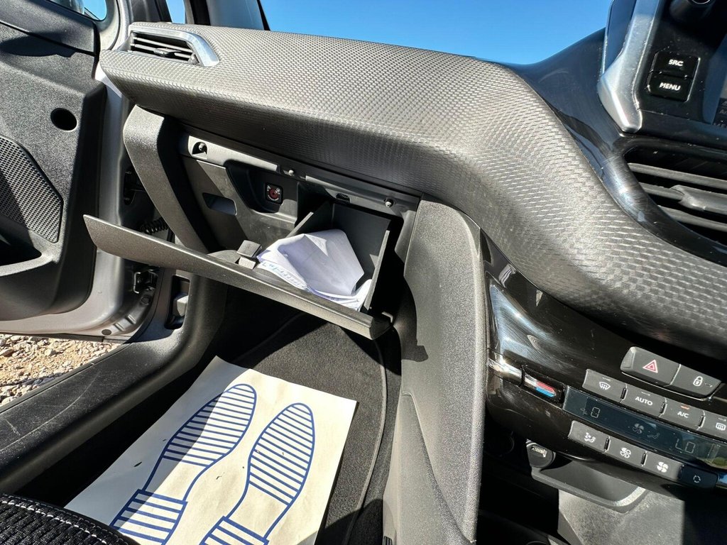 Used Peugeot 208 2019 for sale - 77668877: Photo 36