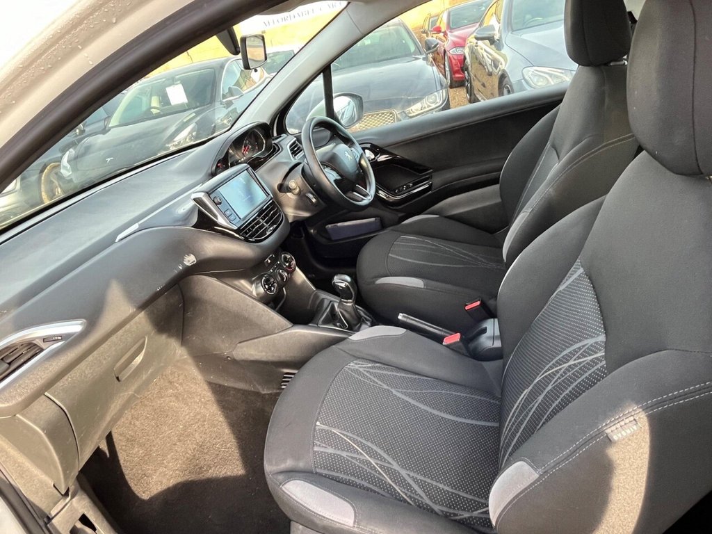 Used Peugeot 208 2014 for sale - 77263188: Photo 20