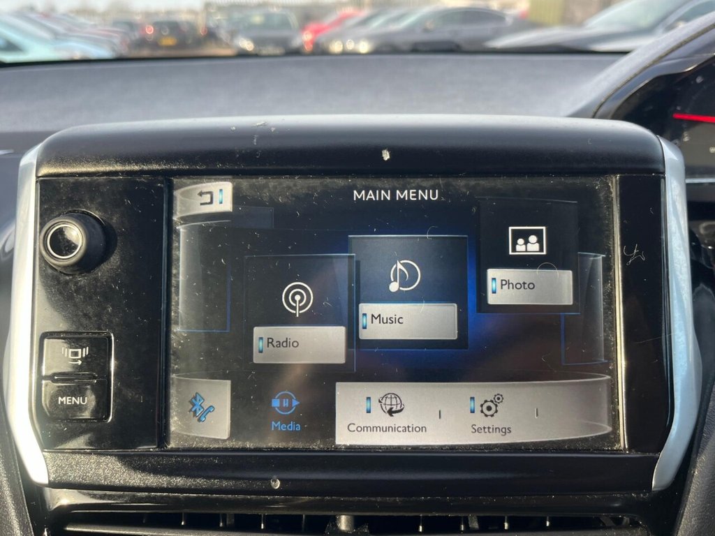 Used Peugeot 208 2014 for sale - 77263188: Photo 26