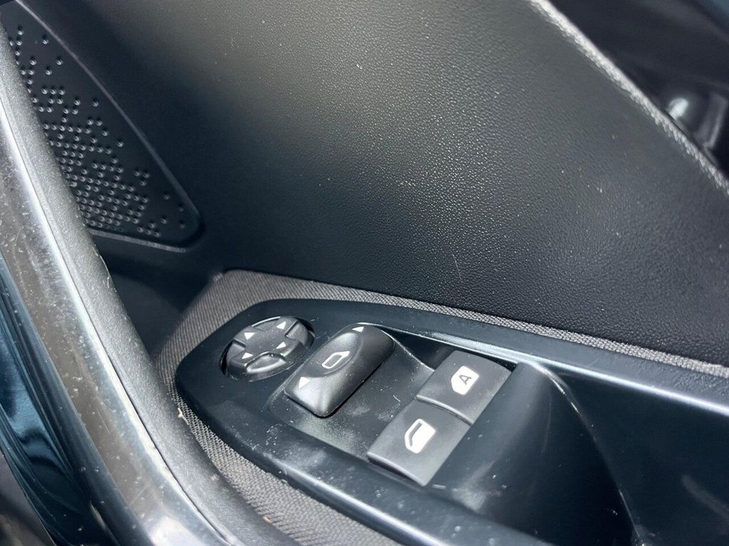 Used Peugeot 208 2014 for sale - 77263188: Photo 34