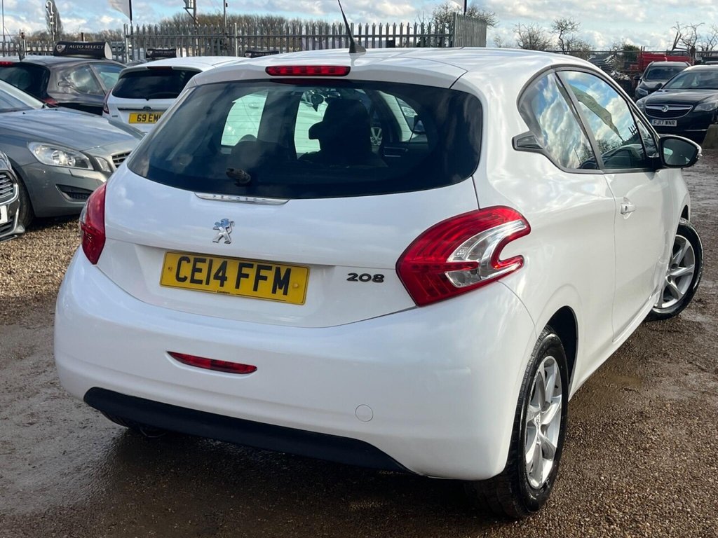 Used Peugeot 208 2014 for sale - 77263188: Photo 35