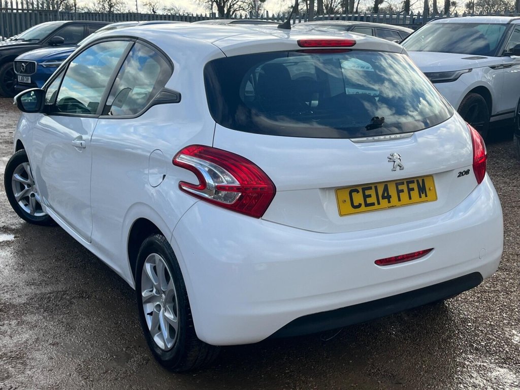 Used Peugeot 208 2014 for sale - 77263188: Photo 41